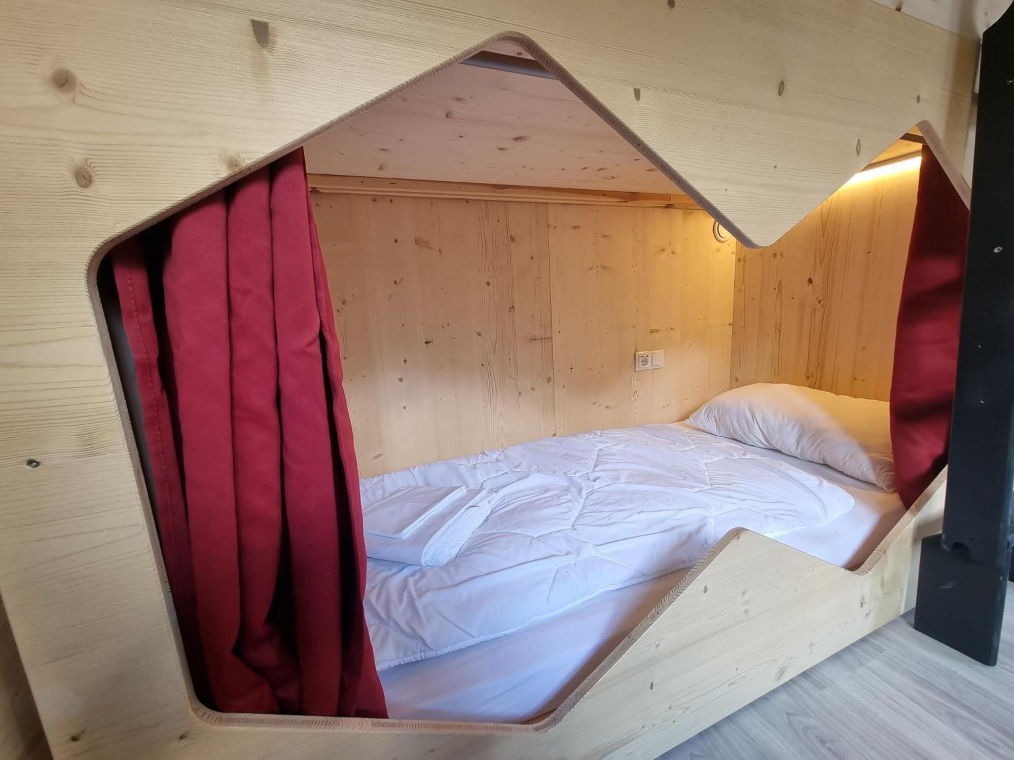 Stanton Hostel Sankt Anton am Arlberg Bilik gambar