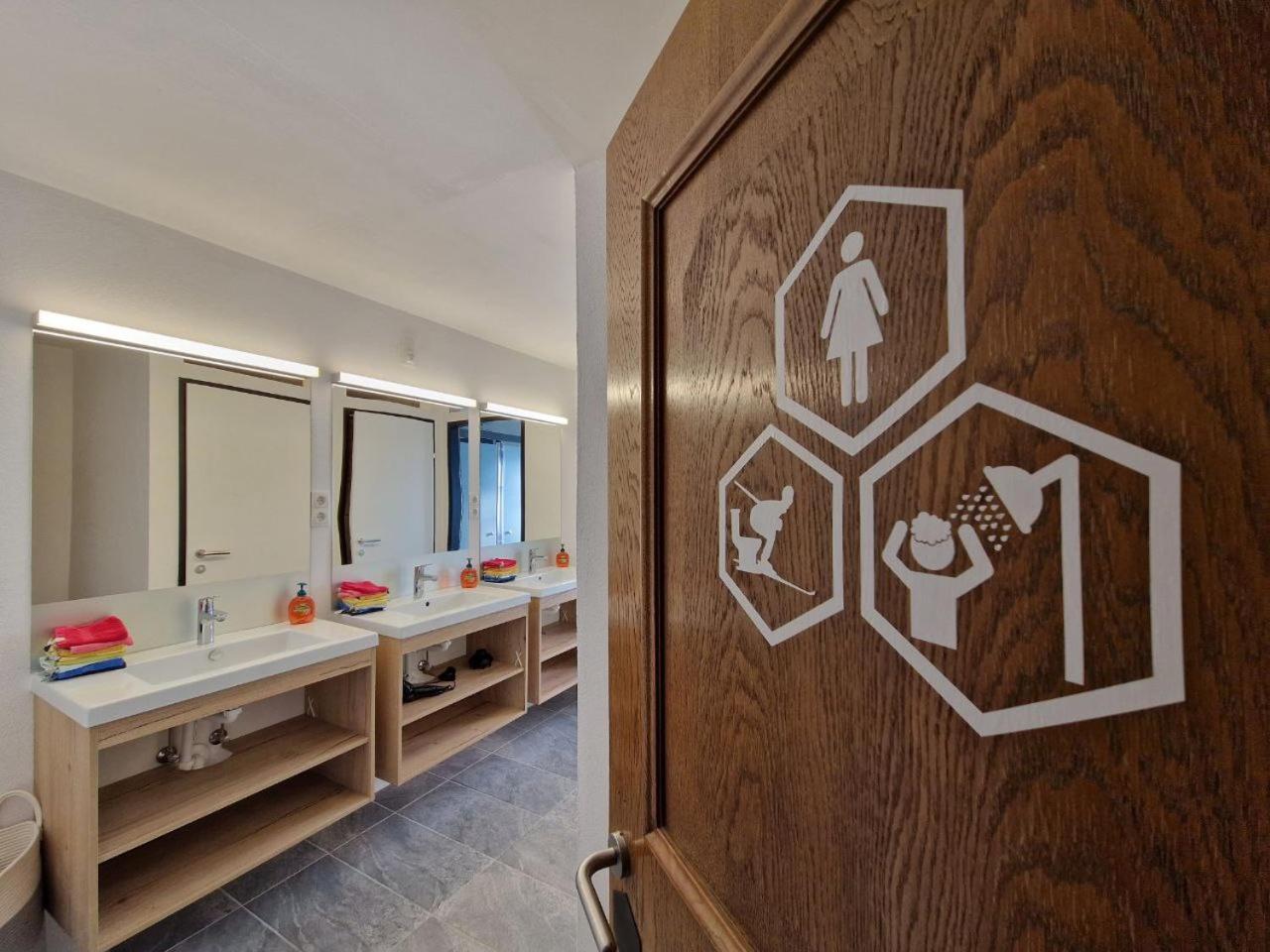 Stanton Hostel Sankt Anton am Arlberg Luaran gambar