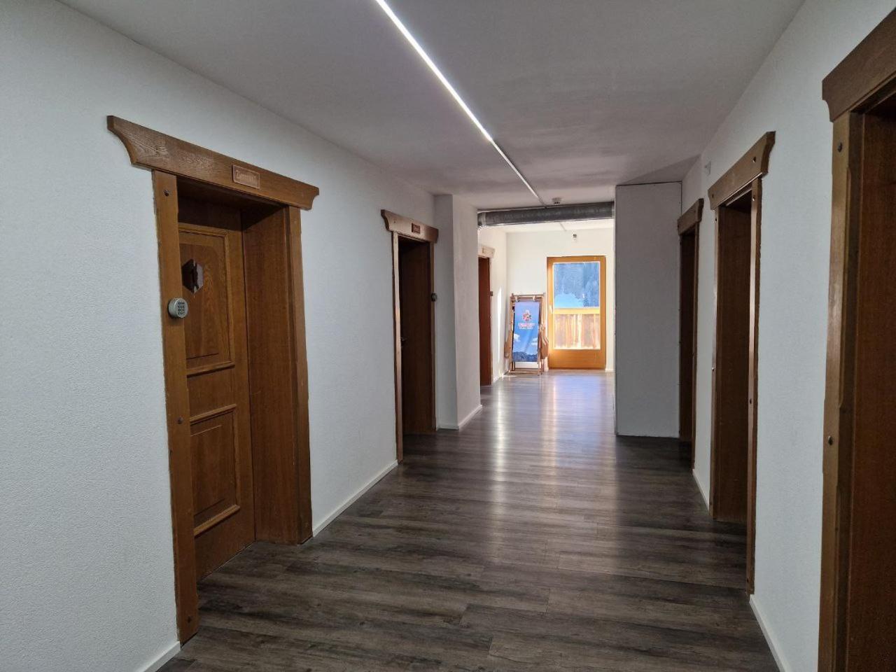 Stanton Hostel Sankt Anton am Arlberg Luaran gambar