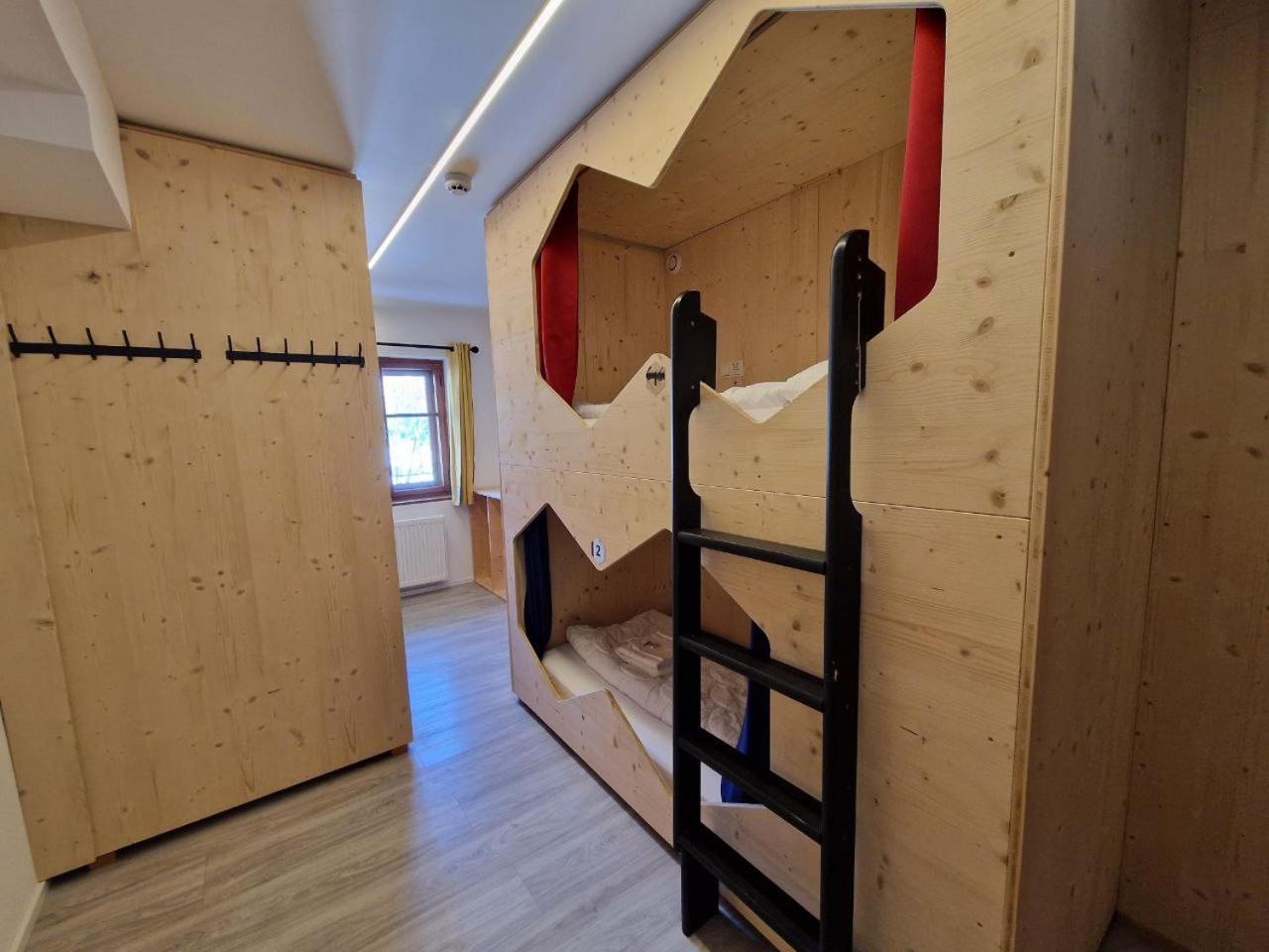 Stanton Hostel Sankt Anton am Arlberg Luaran gambar